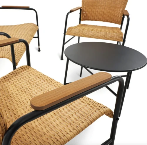 Журнальний столик: Журнальний столик: