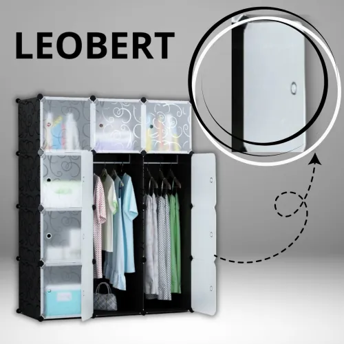 Дверцята на магнітах